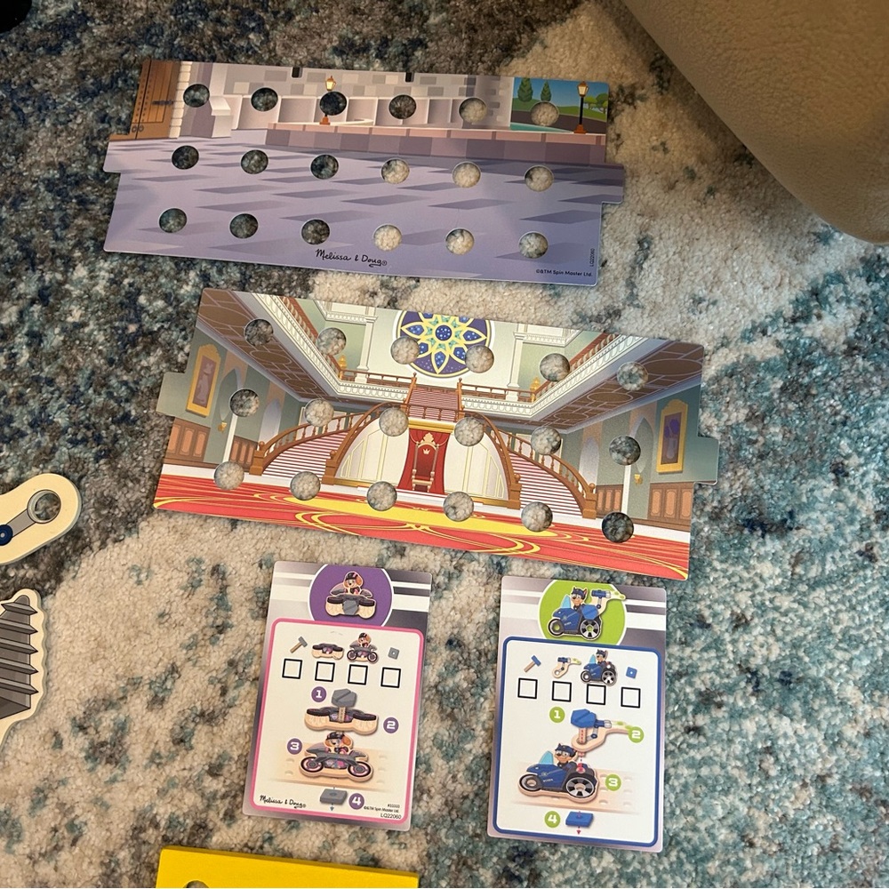 Melissa & Doug Paw Patrol match and build mission cruiser - Picture 4 of 13